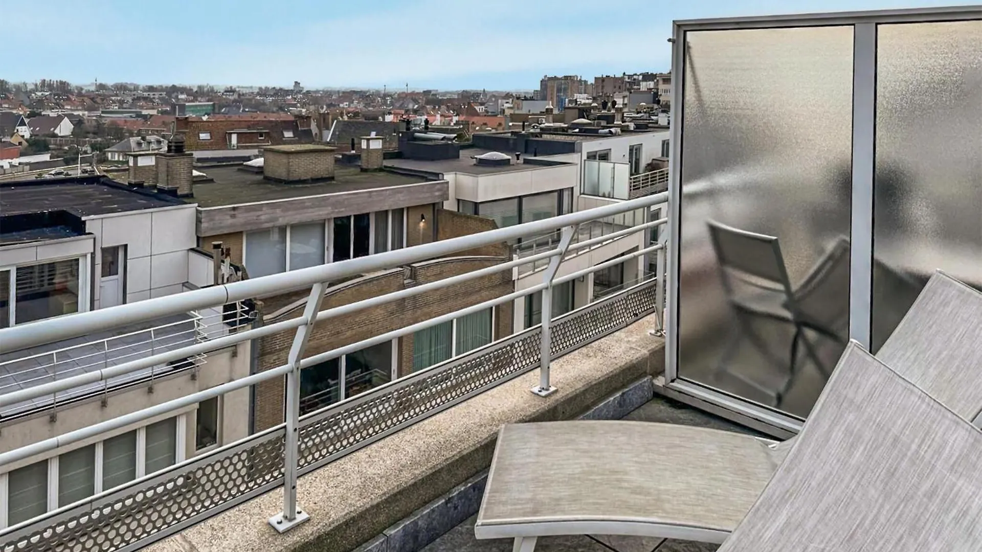 Residentie Zeezicht Apartment Ostend Belgium